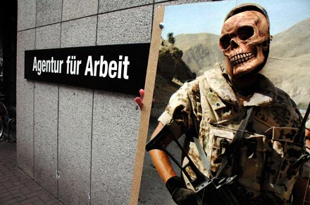 Demonstration „Bundeswehr wegtreten!“