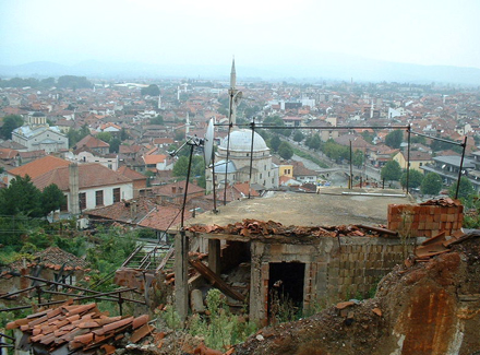 Das zertörte Serbenviertel von Prizren