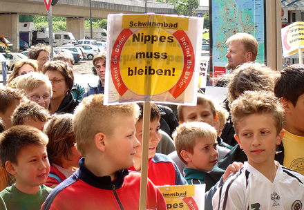 Nippes muss bleiben &ndash; das Schwimmbad auch!