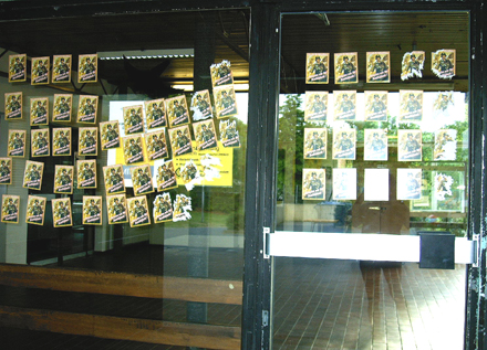 Nazi-Propaganda vor der der Lise Meitner-Schule
