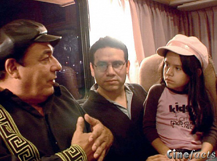 Camilo mit seinem Vater und seiner Tochter Samantha