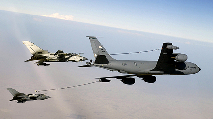 Stratotanker Boeing KC-135R Multipoint_Refueling