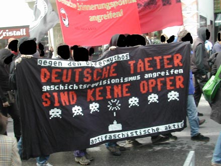 Protest gegen Gebirgsjägertreffen