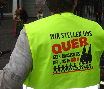 wir stellen uns quer Karneval Global Köln Foto: Christian Heinrici