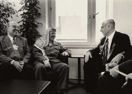 Netanyahu Arafat World Economic Forum in Davos '97