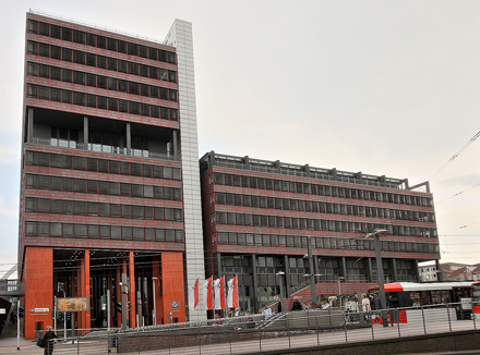 Technisches Rathaus Köln-Deutz Foto: Elke Wetzig