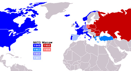 Beitritte zur NATO und zum Warschauer Pakt bis 1982 | Grafik: Electionworld