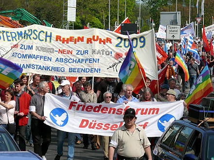 Ostermarsch Rhein-Ruhr 2009 Foto: arbeiterfotografie
