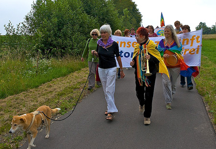 Barabara Rütting, Hanna Jaskolski, Elke Koller in Büchel, Foto: Herbert Sauerwein