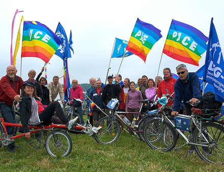 Räder müssen rollen für den Frieden Foto: Herbert Sauerwein