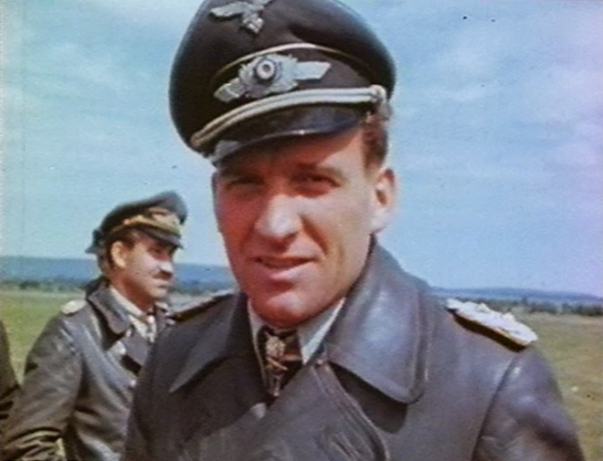 Nazi-Oberst Hans-Ulrich Rudel, berüchtigter Stuka-Flieger und in den 50er ...