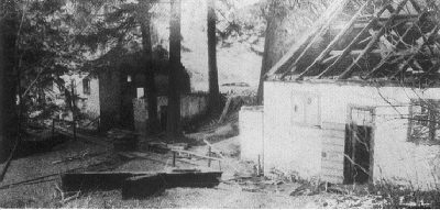 Eine Pulvermühle nach der Explosion