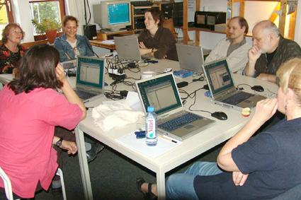 Seminare des B�rgerfunks vermitteln h�rfunkjournalistische Grundlagen und Technik
