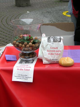 Br�tchent�te 'Gewalt kommt nicht in die T�te'